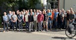 Auf dem Bild sind die 25 Teilnehmenden der Silbertour zu sehen.